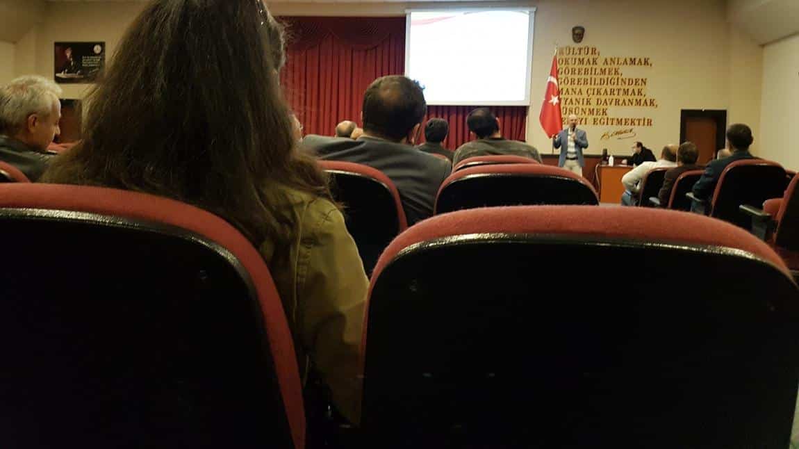 Trabzon Fen Lisesinde Okullardaki Yardımcı Personel Toplantısı Yapıldı.